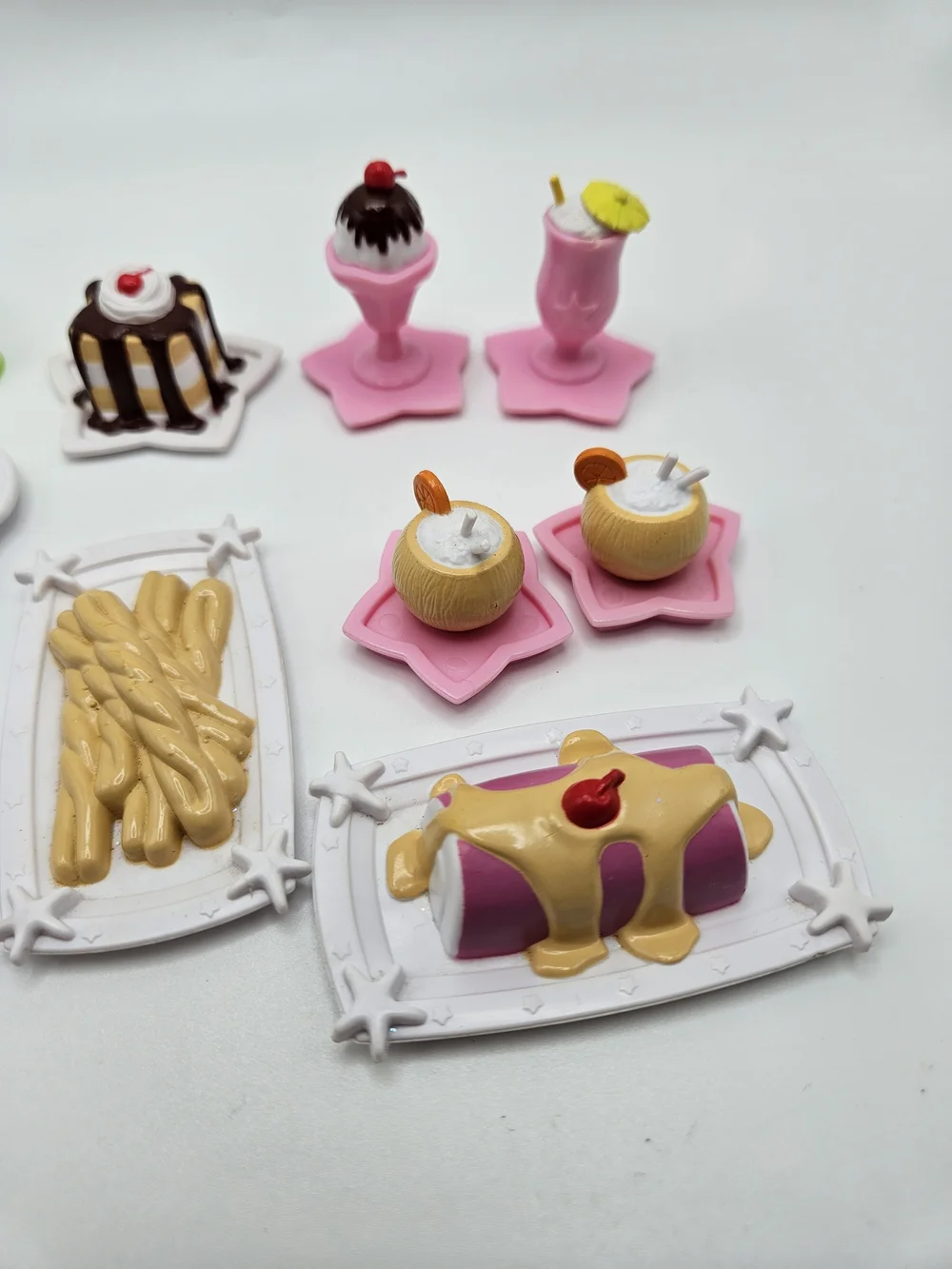 Barbie 2002 Cruise Ship Replacement Buffet Food and Tropical Drinks Lot Pizza